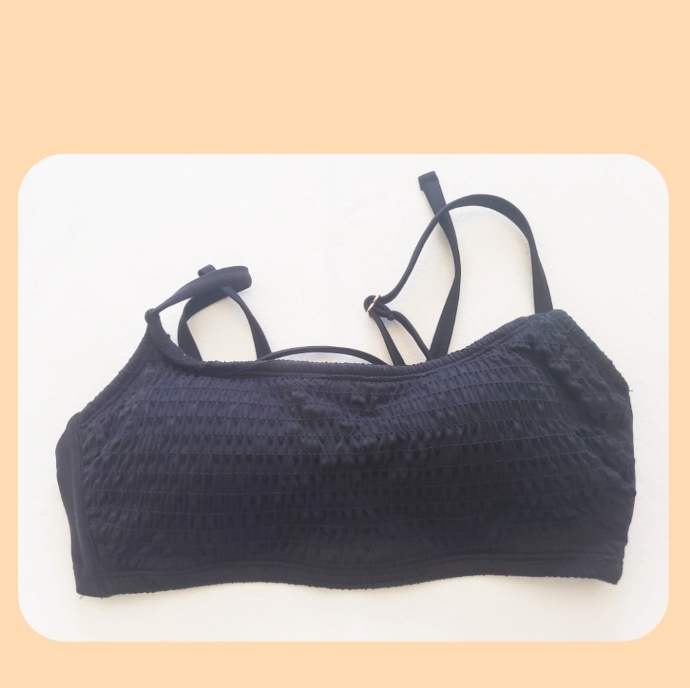 Bikini top